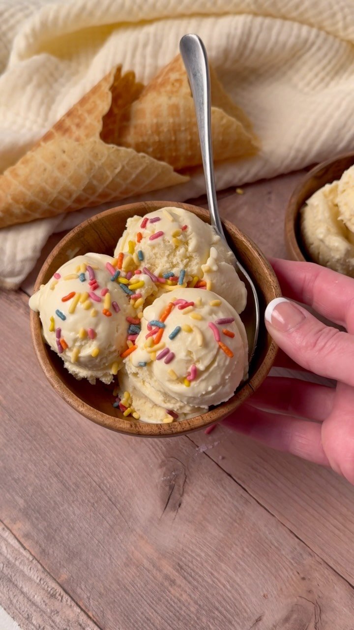tastesbetterfromscratch 게시물 이미지: Never buying store-bought vanilla ice cream...