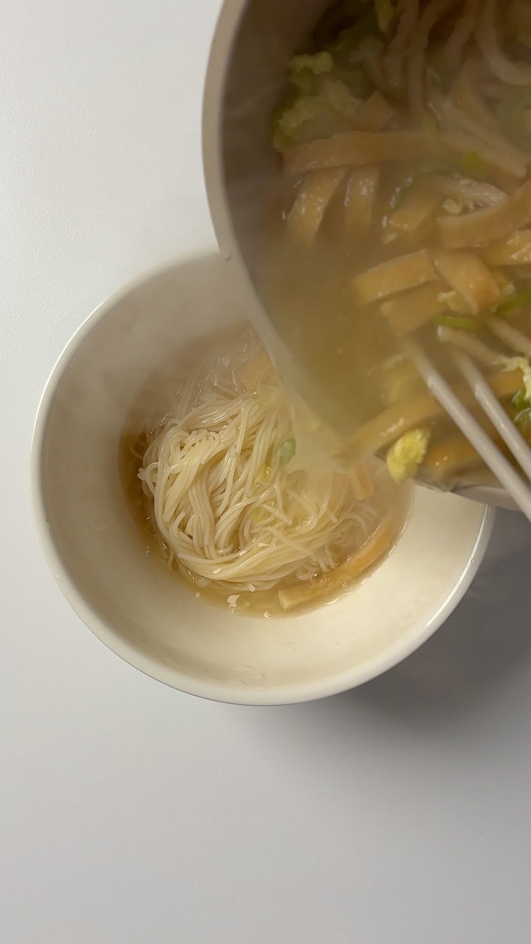 tasty_d.ay 게시물 이미지: 요즘은 라면보다 이걸로 해장을 더 많이합니다! 

안녕하세요. 맛날입니다🔅

오늘은...