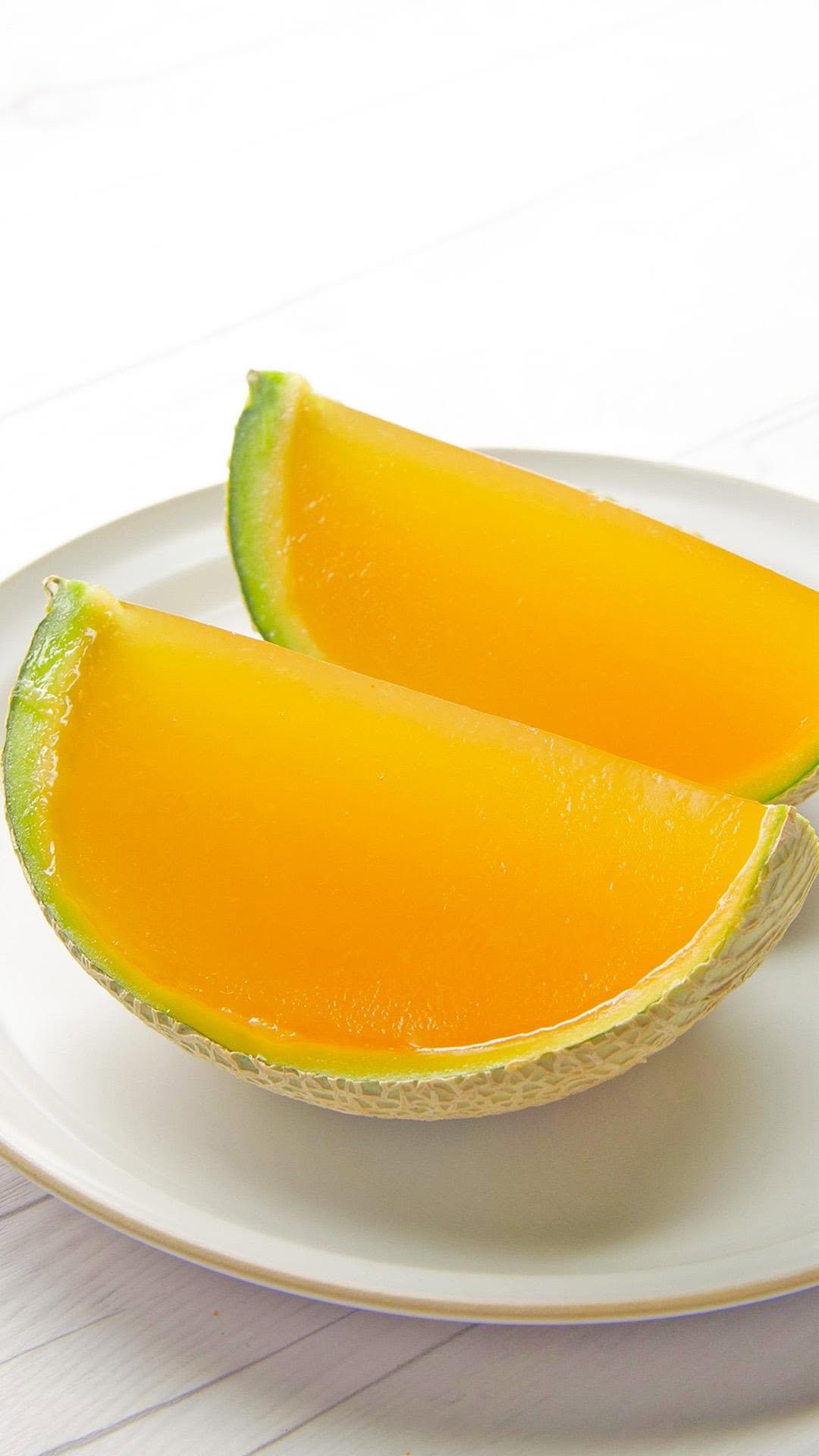 tastyjapan 게시물 이미지: 【材料4つ！】超リッチ♡丸ごとメロンゼリー / Whole Melon...