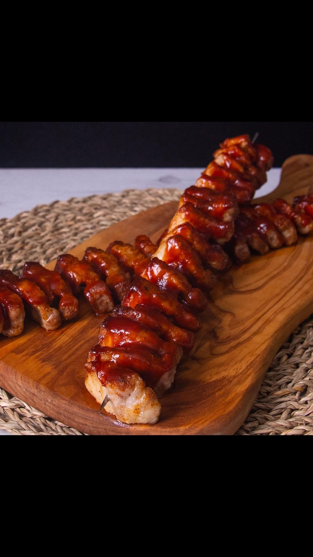 tastyjapan 게시물 이미지: 豚バラ肉をトルネードさせたらワイルドでおしゃれな料理になった。 / Pork Belly...