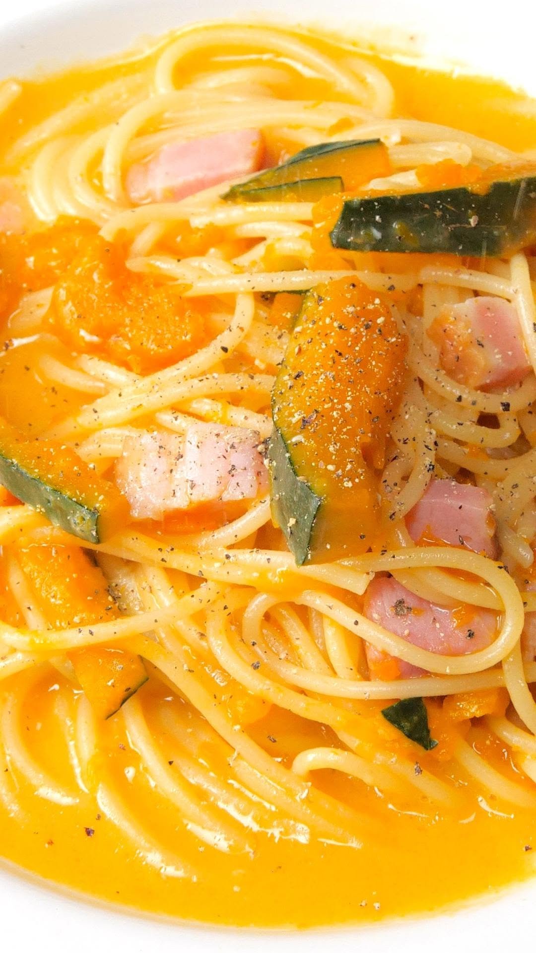 tastyjapan 게시물 이미지: 【レンチンに見えない！】超絶品な濃厚パスタ♡カボチャナーラ / ​​How to Make...