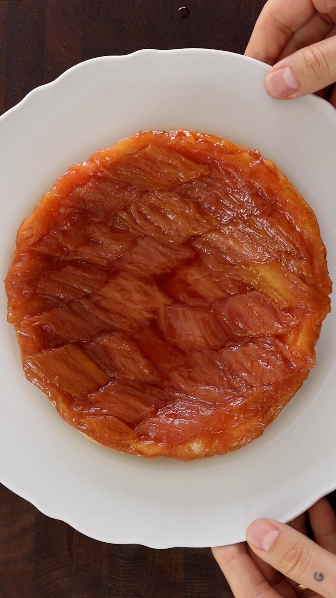 tastyuk 게시물 이미지: Rhubarb Tarte Tatin! 

75g sugar, 150g...