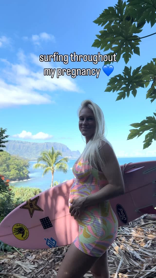 tatiwest 게시물 이미지: can’t wait to show you the world 🥰🩷🌎 @bodyglovegirl