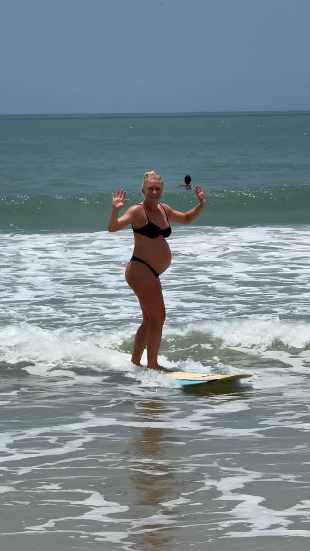 tatiwest 게시물 이미지: a wave a day keeps the…. mama forever young 🥰🌸...