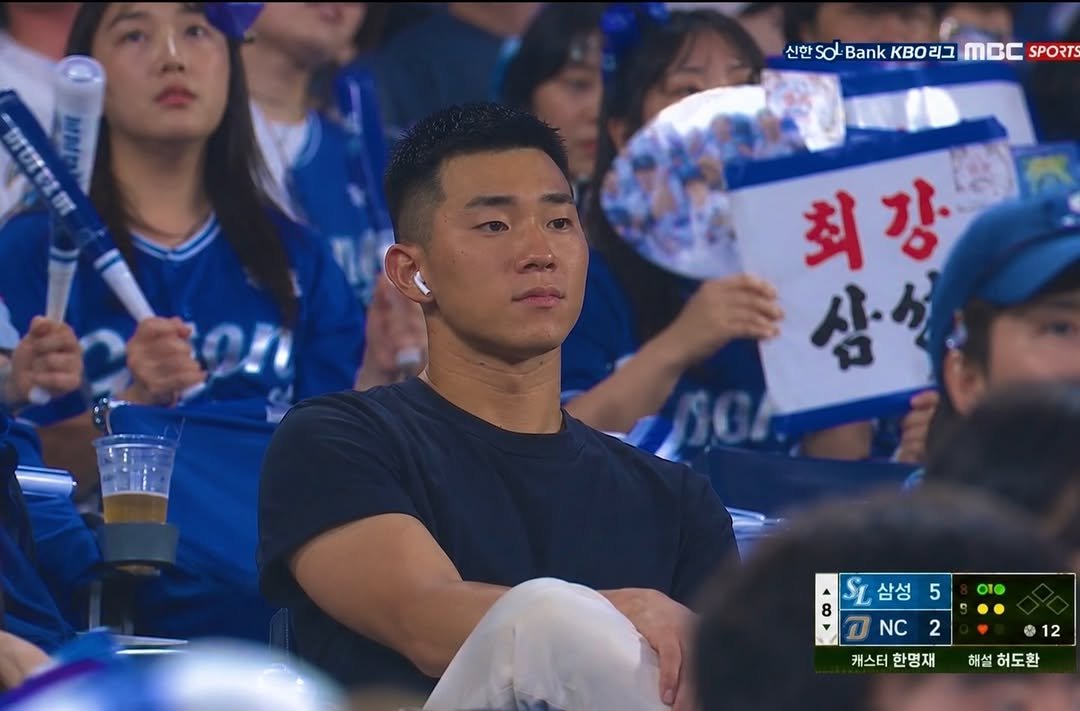 tatsuki_kippe 게시물 이미지: 내가 워낙 야구얼굴이라 자연스러워 ㅎㅎㅎ⚾️

#야구장