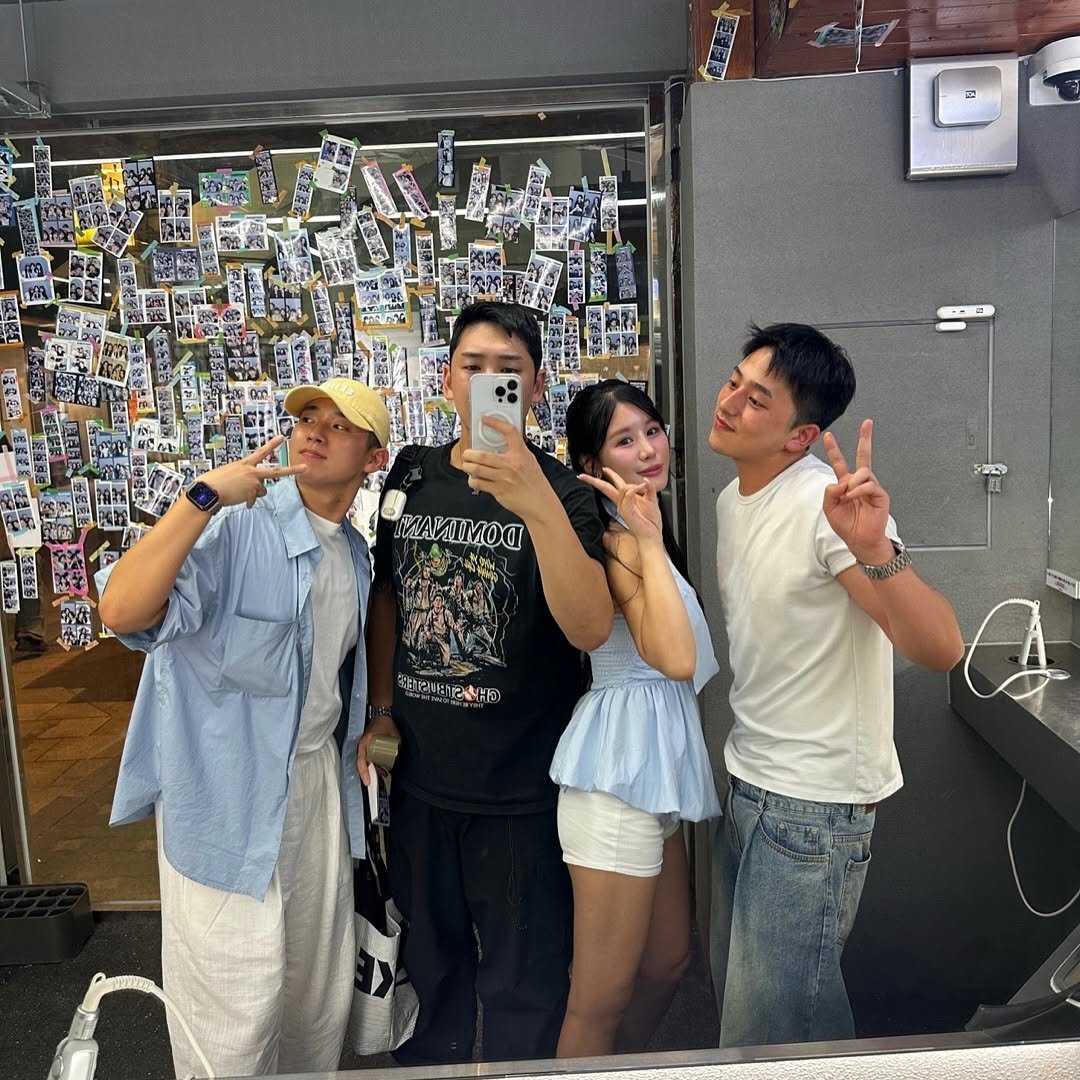 Photo shared by TATSUKI on July 25, 2025 tagging @___cgb___, @moko273, and @taehvsssh. May be a selfie of 4 people, hair, phone, mirror, top, cornflower and text.