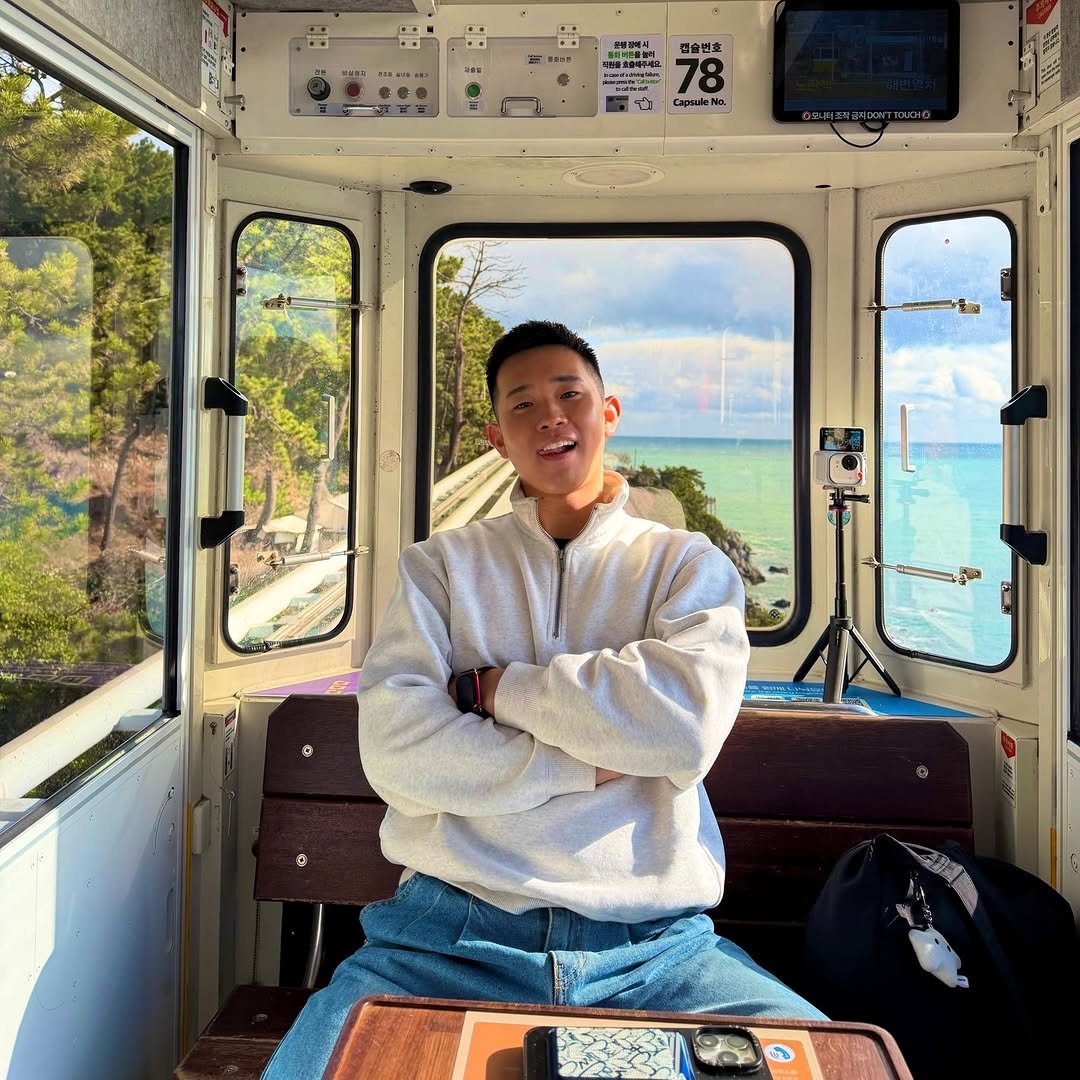 Photo shared by TATSUKI on December 21, 2025 tagging @klook.kr, and @klookjp.