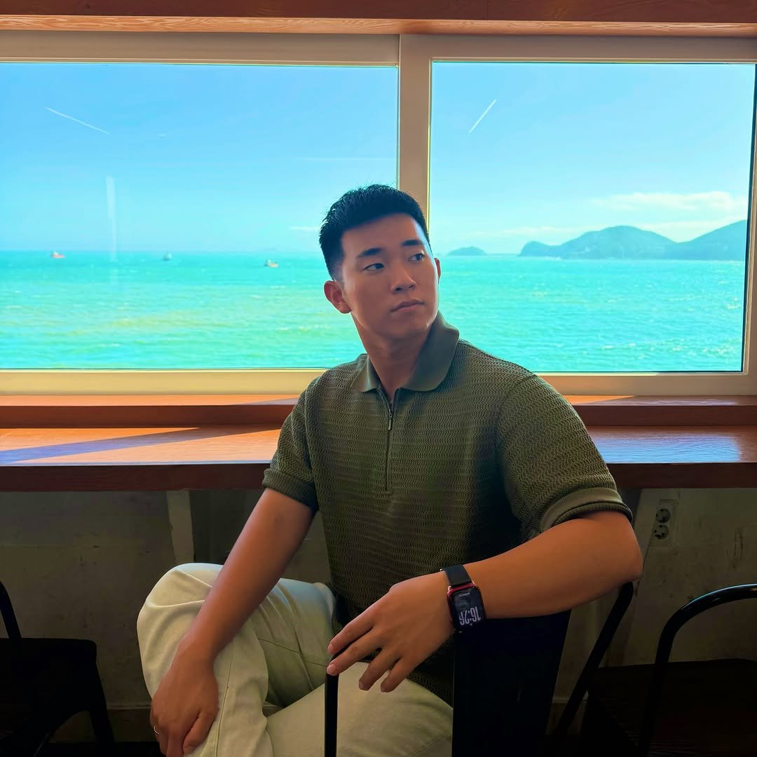 tatsuki_kippe 게시물 이미지: 🌊☕️
분좋카って言うらしいよこーゆーの。おじさんもうついていけんわ

#부산 #카페 #바다