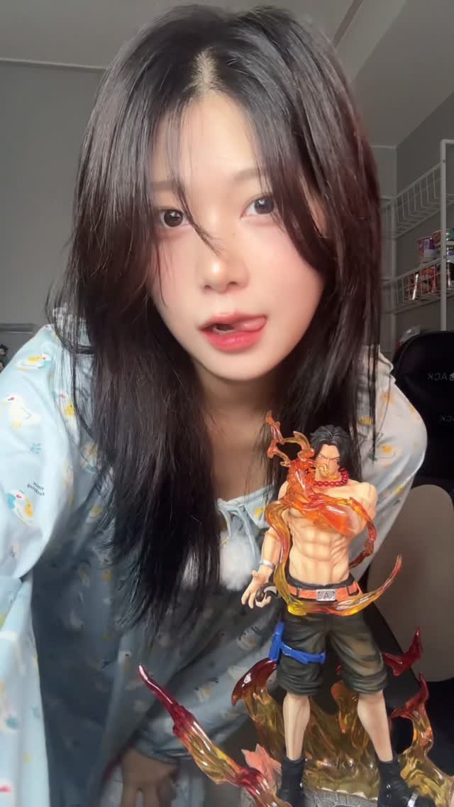 teemo0o_good 게시물 이미지: 조금 과묵한 남자친구 ㅎㅎ