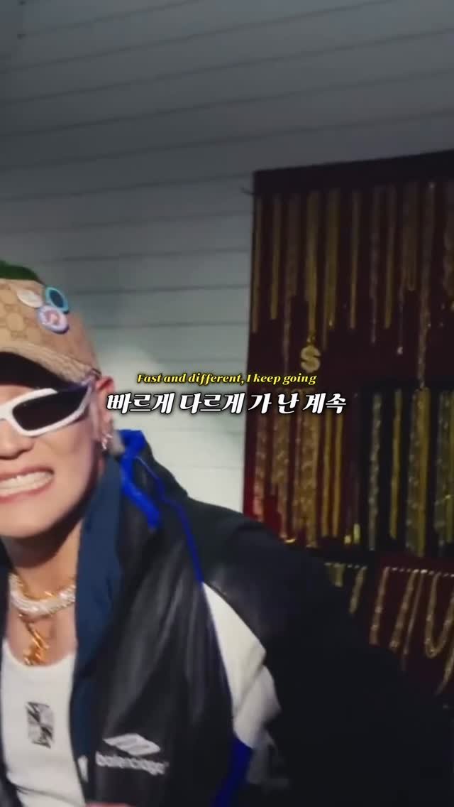 teen_mus1c 게시물 이미지: 버터떡을 씹어먹었나 왜이렇게 쫀득해

💿 TAEYONG(태용) - Rock...