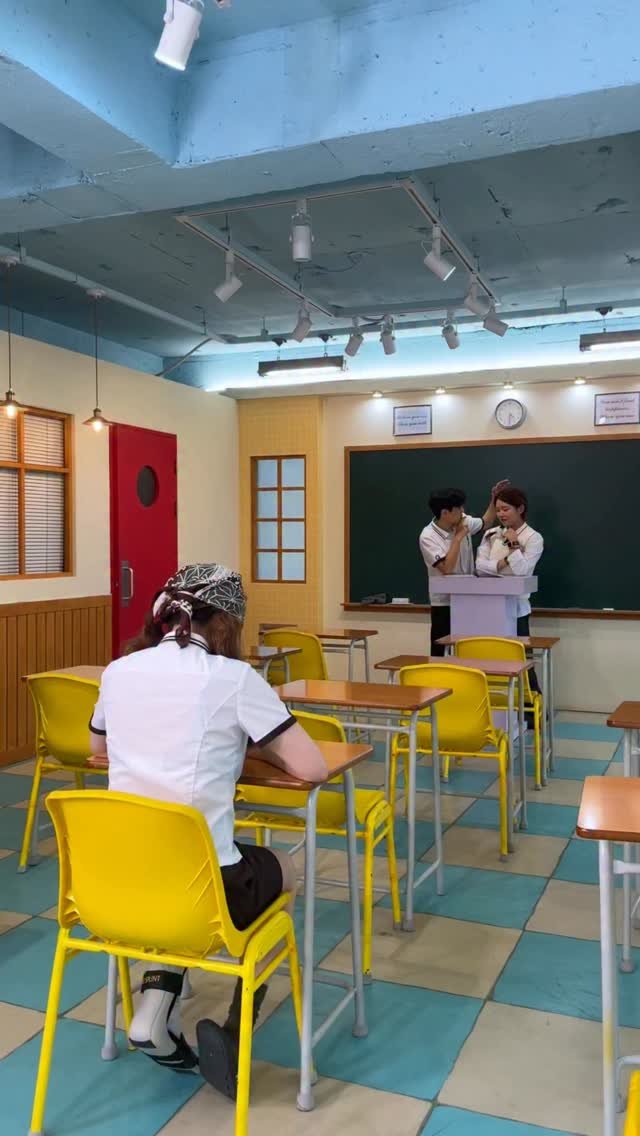 teeniway 게시물 이미지: 그녀가 좋아했던 사람은...사실..