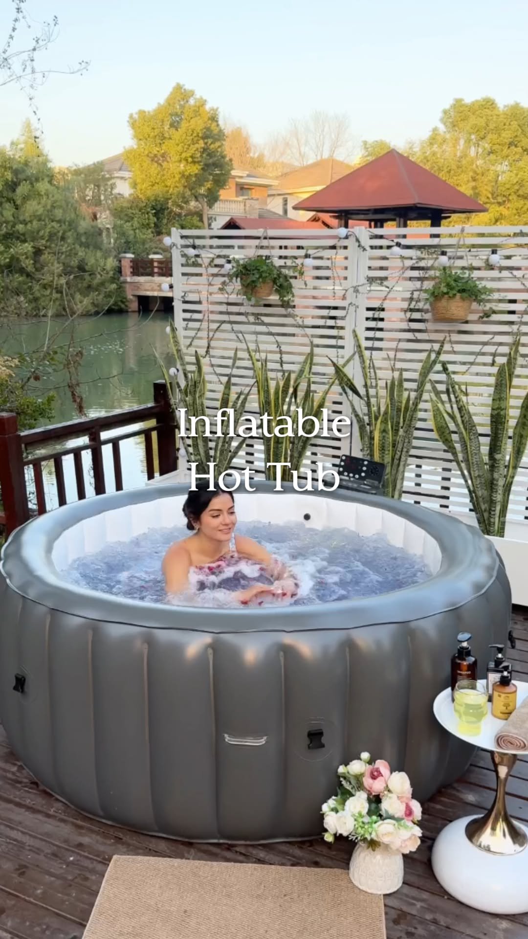 temu 게시물 이미지: Relax anywhere with warm bubbles and spa vibes...