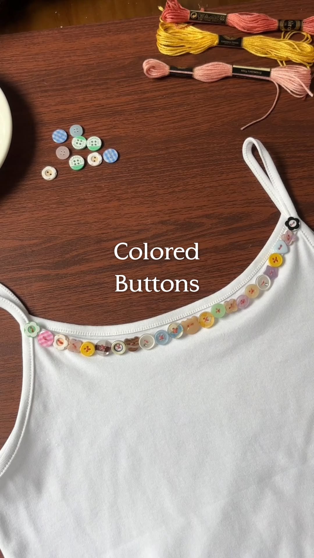 temu 게시물 이미지: High gloss colorful resin buttons perfect for...