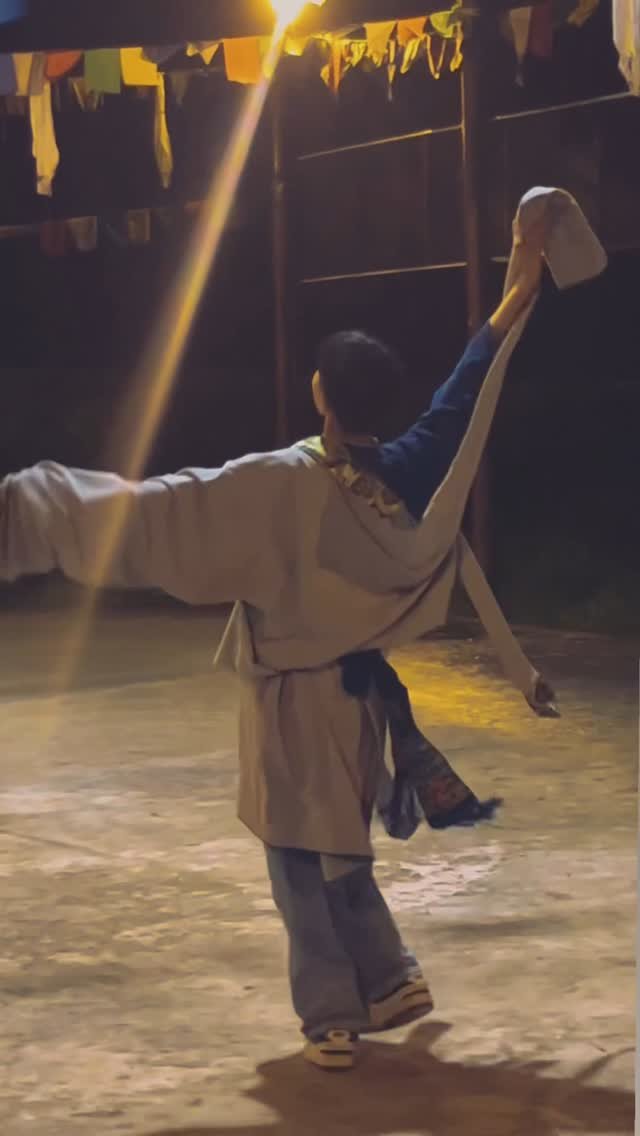tenzin_dawa090f 게시물 이미지: King of Gorshey 👑
@tte_3zin
#traditional...