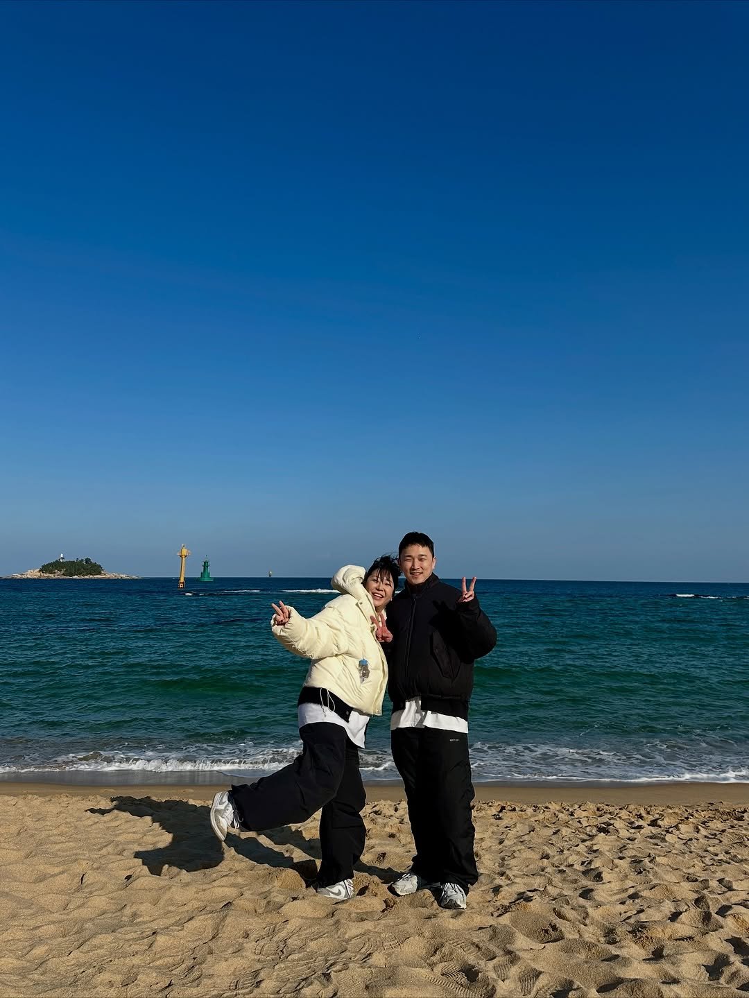 Photo shared by 투니 럽스타그램.. 궁금하면... on November 14, 2025 tagging @tuniunni. May be an image of martial arts and text.