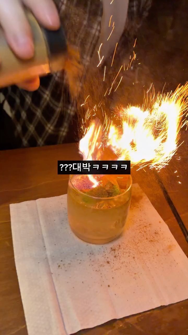 tetonyeokim_busan 게시물 이미지: 아니 광안리에 요즘 여기가 숨겨진 핫플이라면서요?
.
들어가자마자 사람 북적북적...