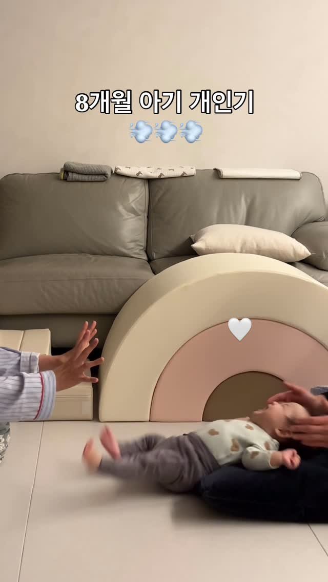 thank_u_girl 게시물 이미지: 아가들 개인기하는거 너무 귀여워서
반짝반짝 사랑해요 잼잼 짝짝쿵 다 찔끔씩...