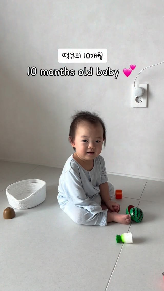 thank_u_girl 게시물 이미지: D+339
오늘부로 11개월이 된 땡큐 🤍
벌써 추억이 된 10개월의 좋아하던 순간들 📸