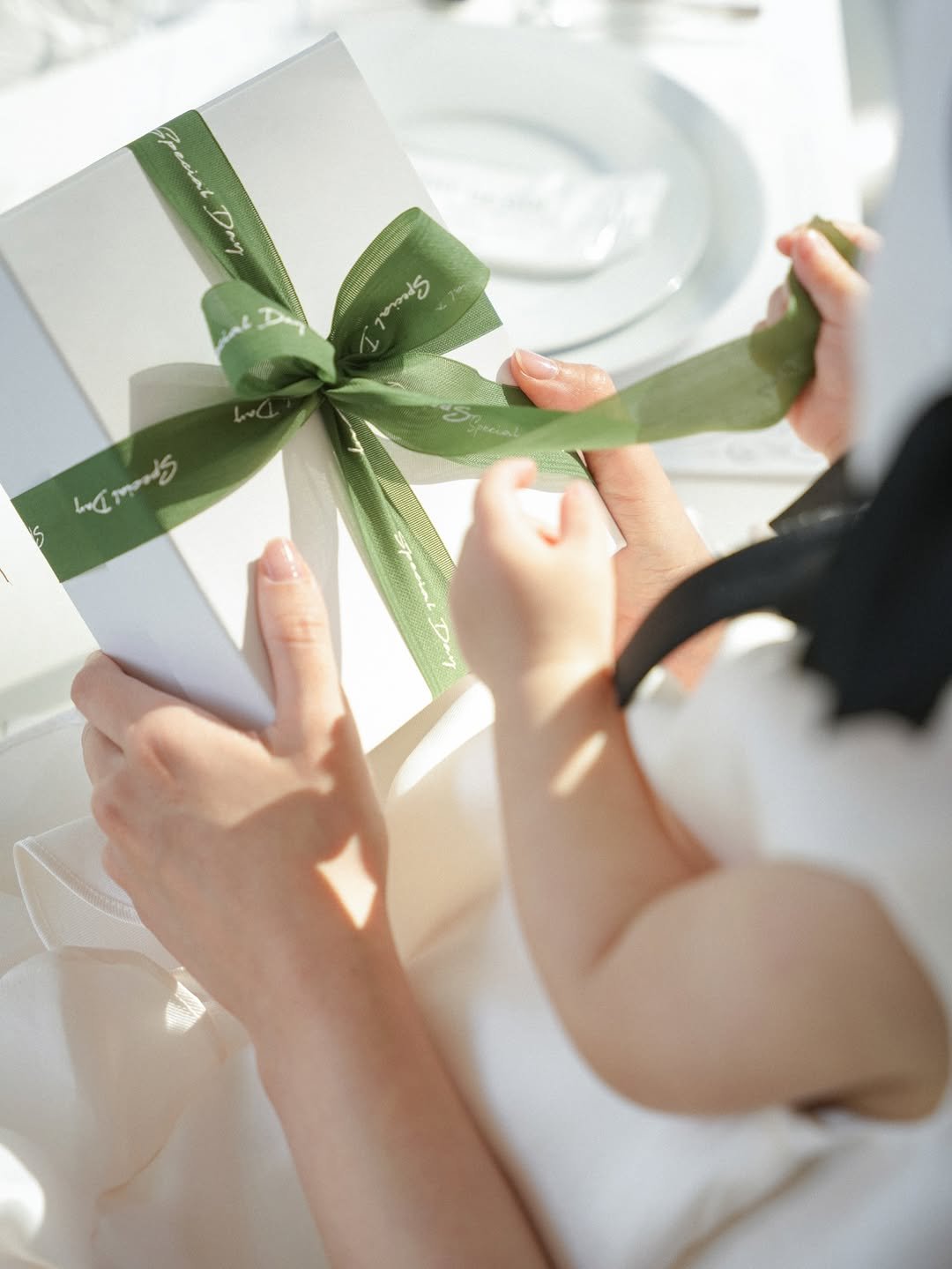 Photo by 땡큐girl  |  아기일상 • 육아릴스 on February 21, 2026. May be an image of hamper, bow and text.