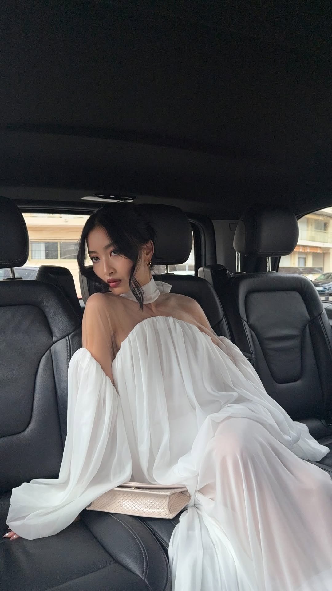thanya 게시물 이미지: Anzeige | How to be royal @kilianparis...