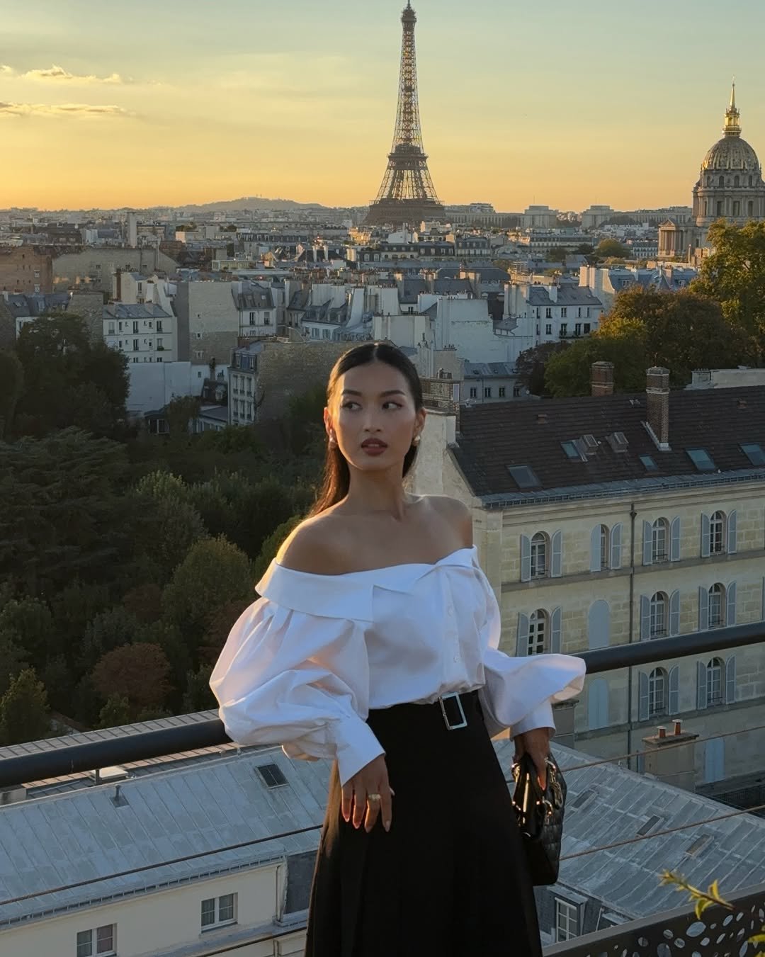 Photo by Thanya Wong on October 01, 2025. May be an image of 1 person, Sacré-Cœur and text.