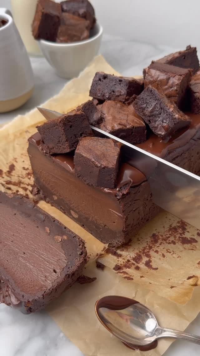 the_bananadiaries 게시물 이미지: Small Batch MOLTEN Brownie Basque Cheesecake!!...