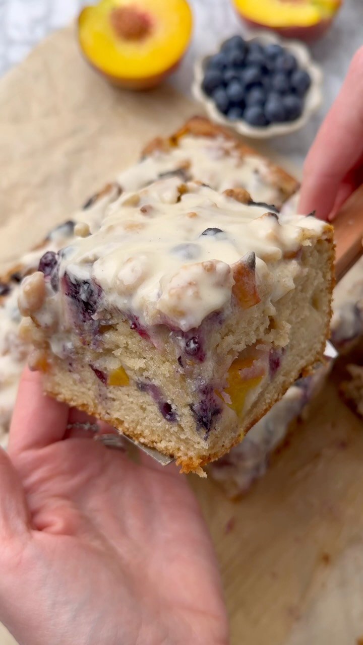 the_bananadiaries 게시물 이미지: MOIST Brown Sugar Blueberry Peach Fritter...