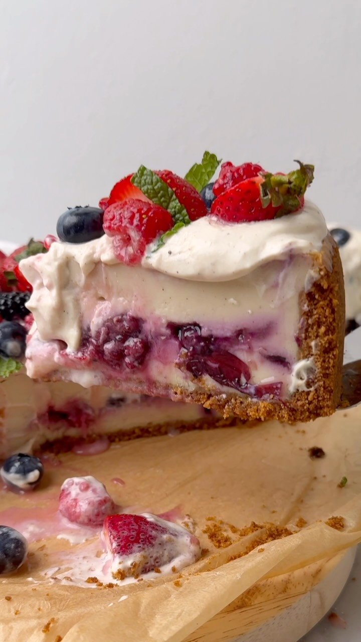 the_bananadiaries 게시물 이미지: Ridiculously CREAMY Berry Chantilly...