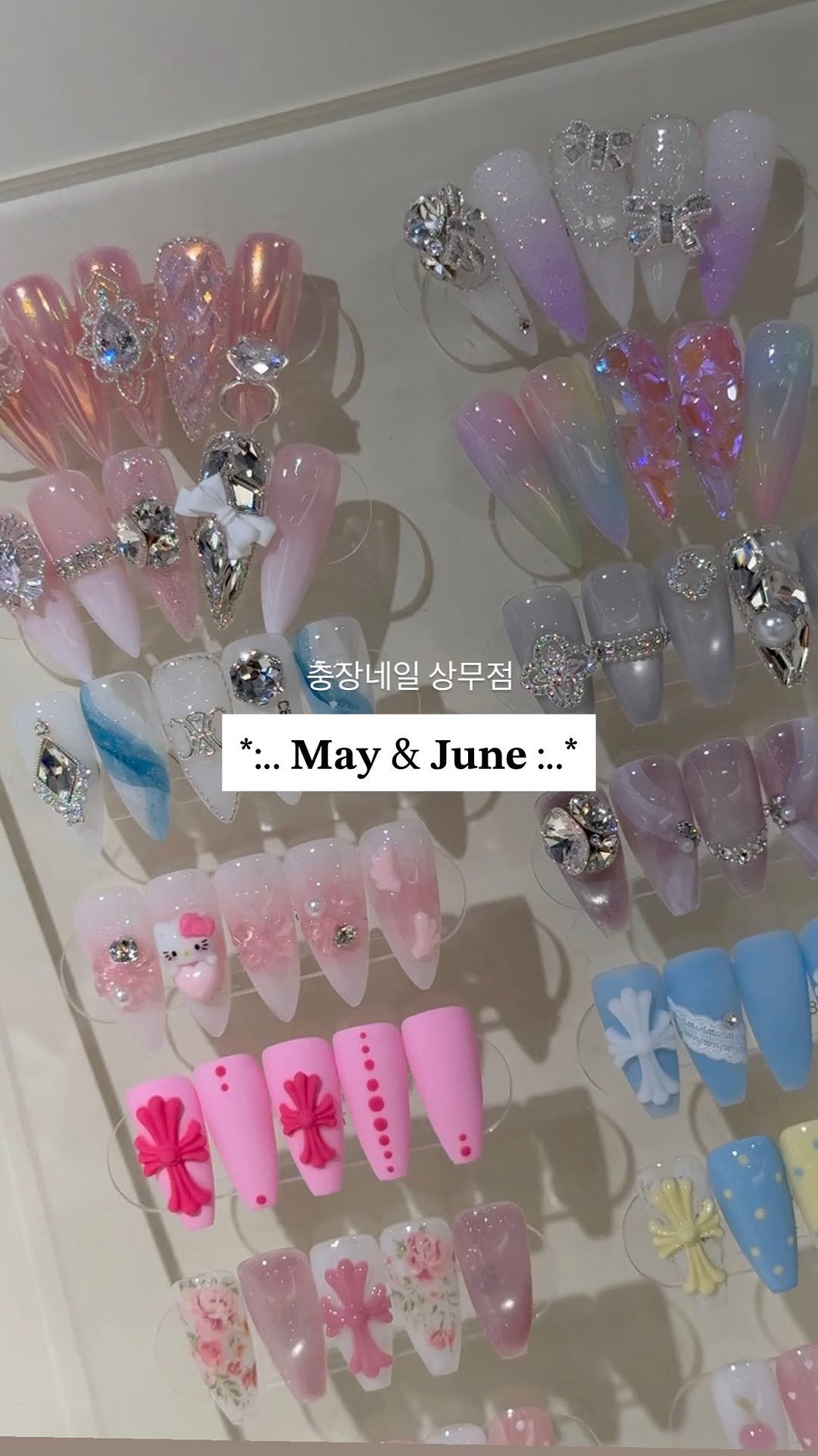 the_choongjangnail_sm 게시물 이미지: *:.. 𝐌𝐚𝐲 & 𝐉𝐮𝐧𝐞 :..*

상무점 5월/6월 아트입니다💚

price_...