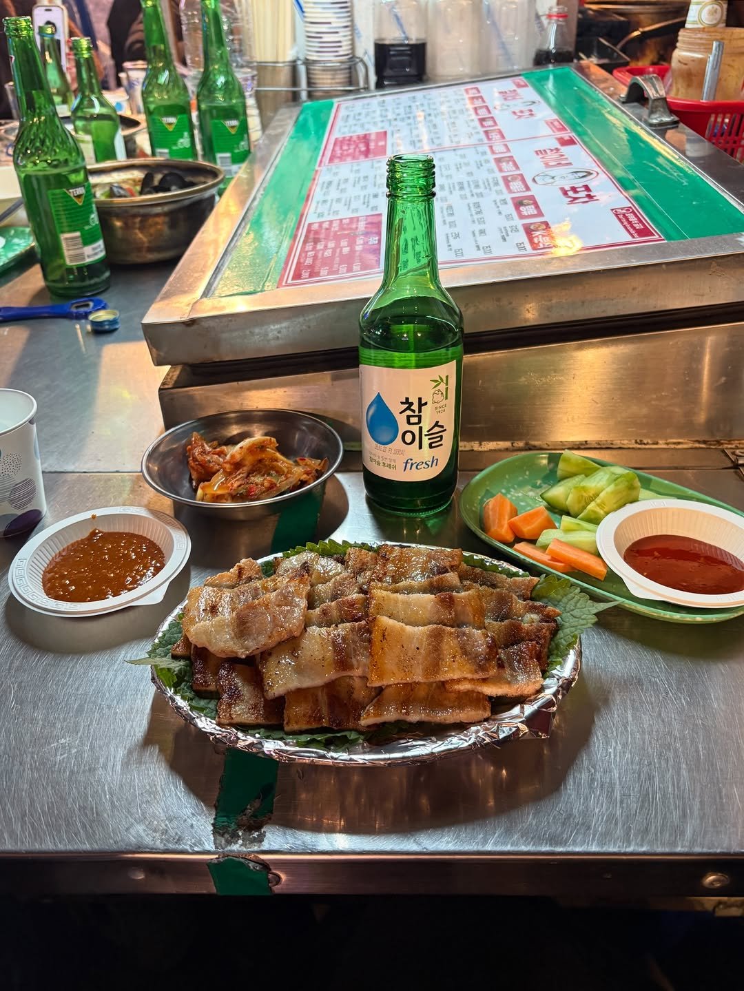 Photo by 허니꿀잼🍯 /🇰🇷🇦🇺 on February 17, 2026. May be an image of pork and text.