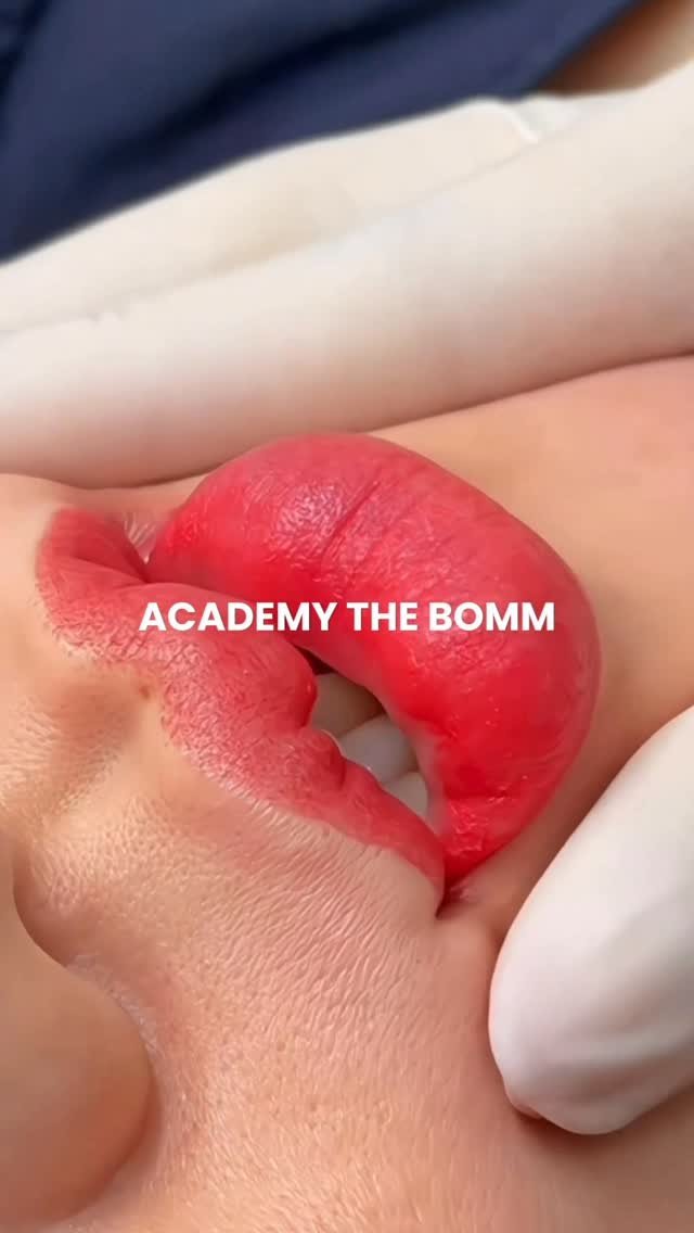 thebomm_beauty 게시물 이미지: 봄 #립타투

No 데미지 
착색률 100%

전세계에서 찾아주시는 글로벌 아카데미...