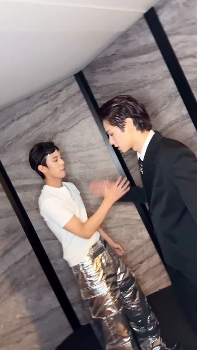 theboyz_officl 게시물 이미지: Move like #P1Harmony #인탁 🐯

#THEBOYZ #더보이즈
#JUYEON