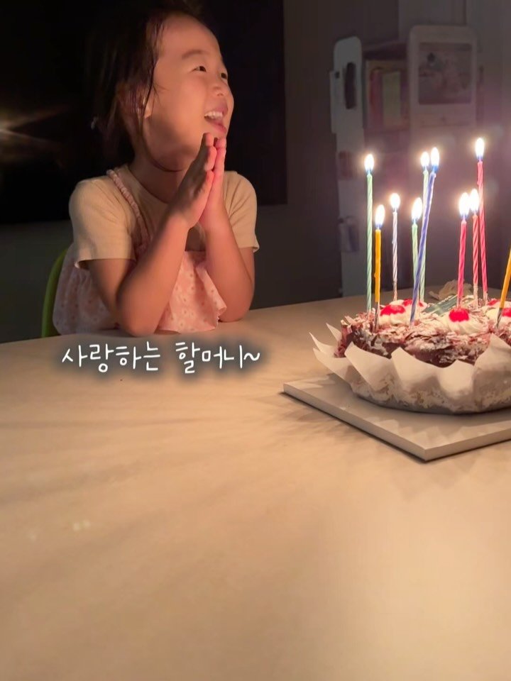 thecalmmomlife 게시물 이미지: 신혼 초에 알려준 미역국 끓이는 법을 
완벽히 익힌 남편! 소고기, 북어포, 참치,...