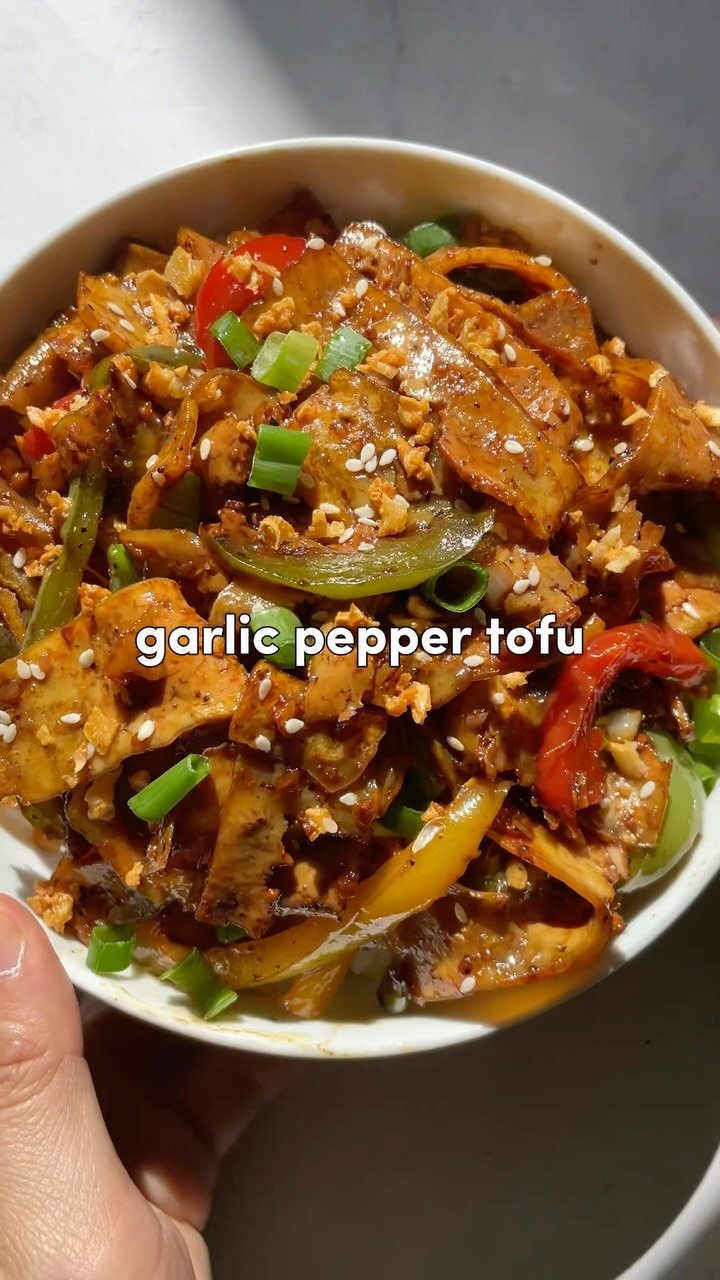 thefoodietakesflight 게시물 이미지: 11 tofu recipes (+ more!) you need to try!...