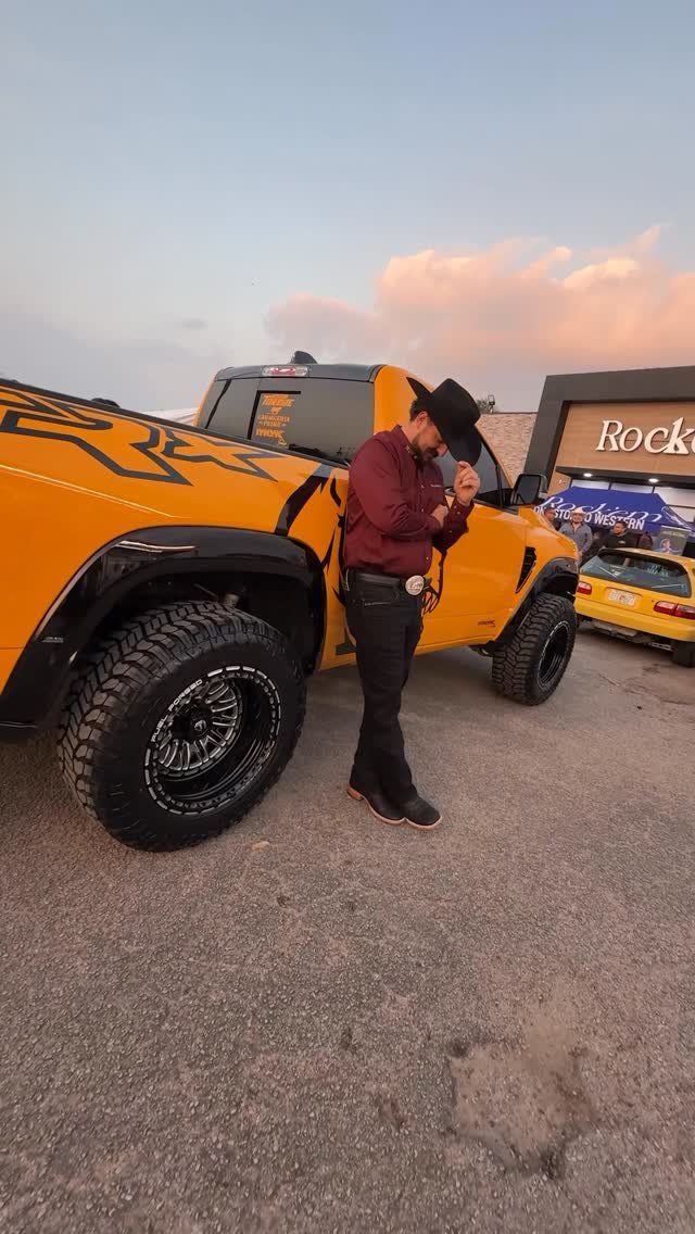 thehoonigans 게시물 이미지: When in Texas 🤠… The boys are back in town for...