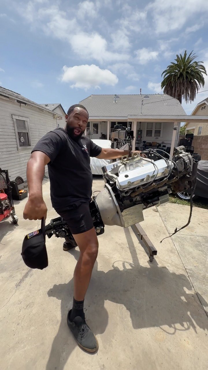 thehoonigans 게시물 이미지: Gotta get the mood right before you drop it...