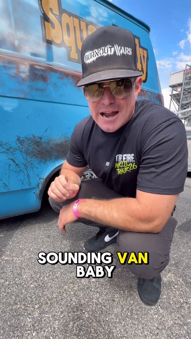 thehoonigans 게시물 이미지: What would @holleylsfest be without a proper...