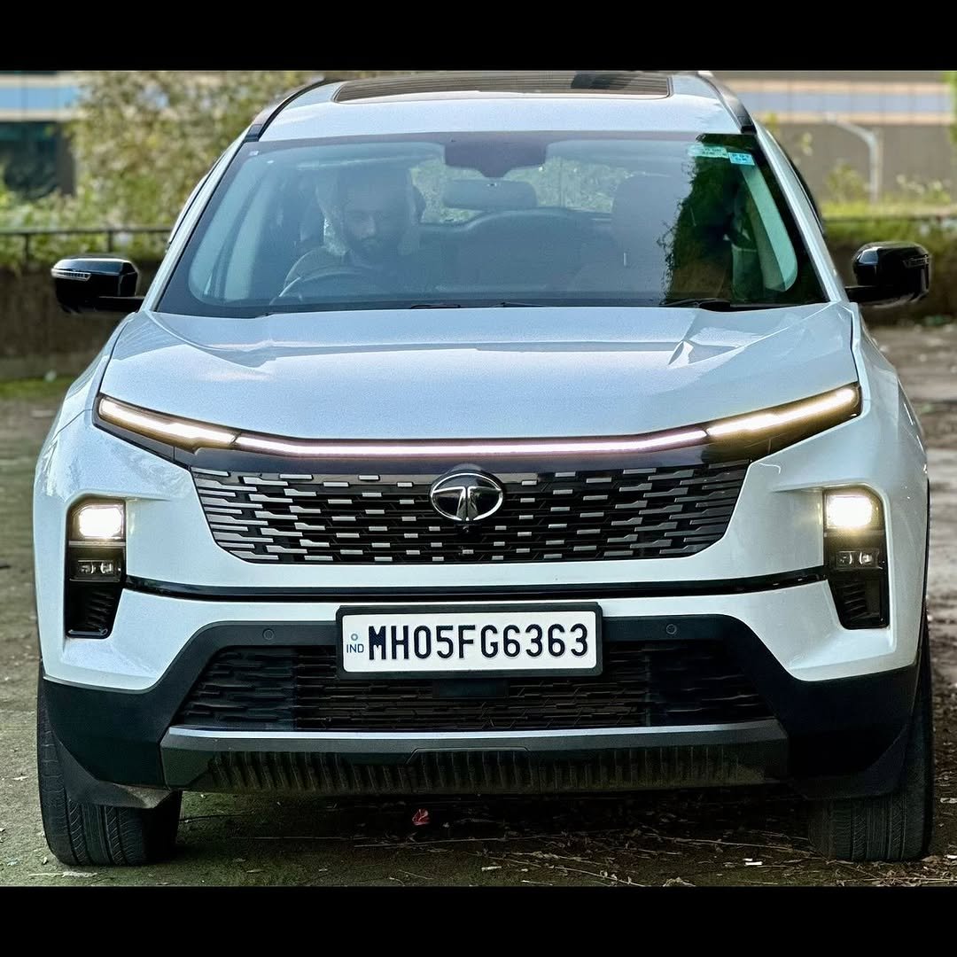 Photo shared by The Jackpot Cars on October 15, 2025 tagging @arfat.zara, @loveyounoorr, and @thejackpotcars. May be an image of car, minivan, wheel, road and text that says 'ッta 1a IND MH05FG6363'.