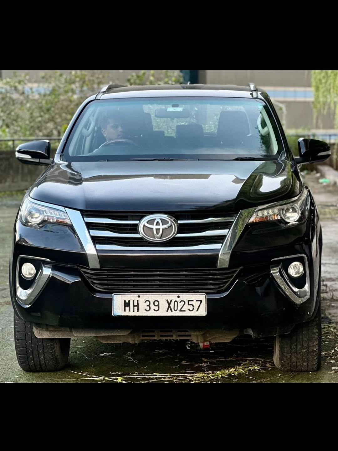 Photo shared by The Jackpot Cars on October 09, 2025 tagging @arfat.zara, @loveyounoorr, and @thejackpotcars. May be an image of windshield, wheel, car and text.