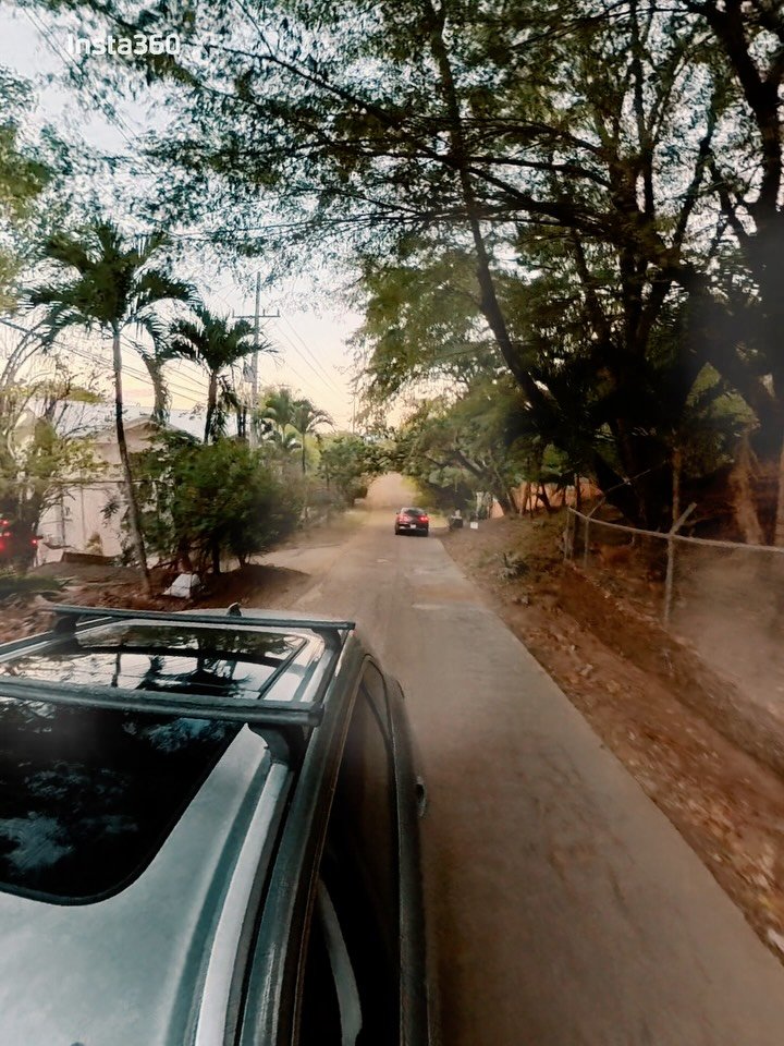 thejordanwelch 게시물 이미지: Then we made our way to Playa Ocotal on the...
