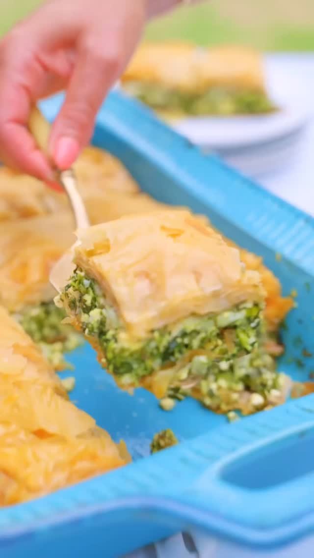 themediterraneandish 게시물 이미지: EASIEST Spanakopita with a MAJOR shortcut that...