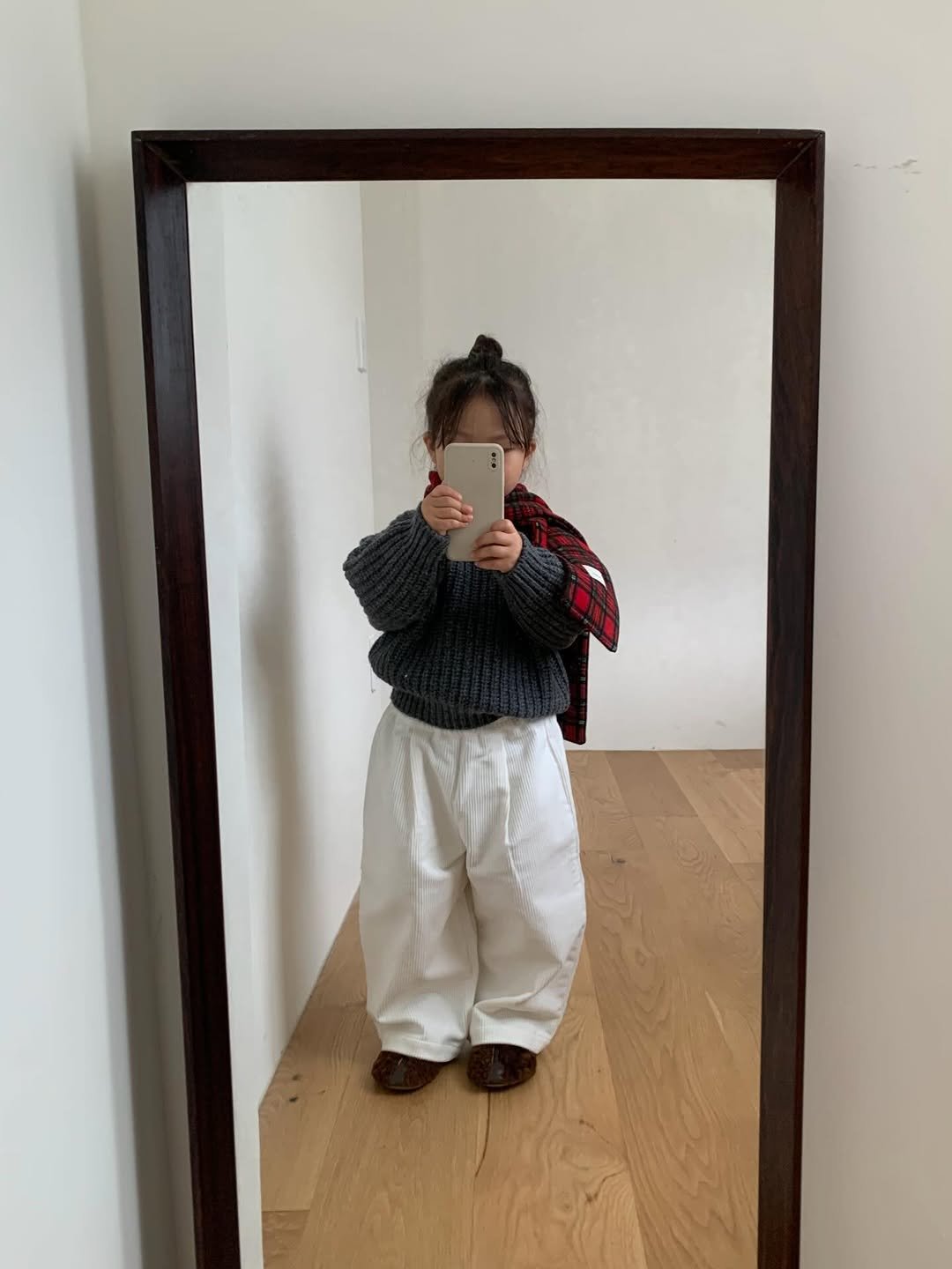 Photo by The Mooah on December 03, 2025. May be an image of mirror and text.