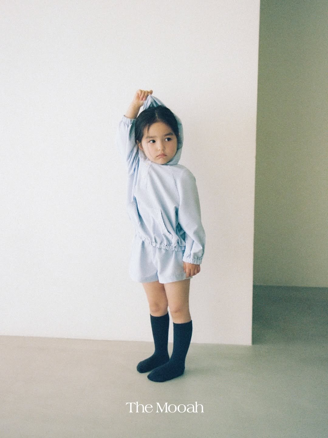 themooah 게시물 이미지: The Mooah 26 Summer ☼
1st Drop. 5/26 (Tue)...
