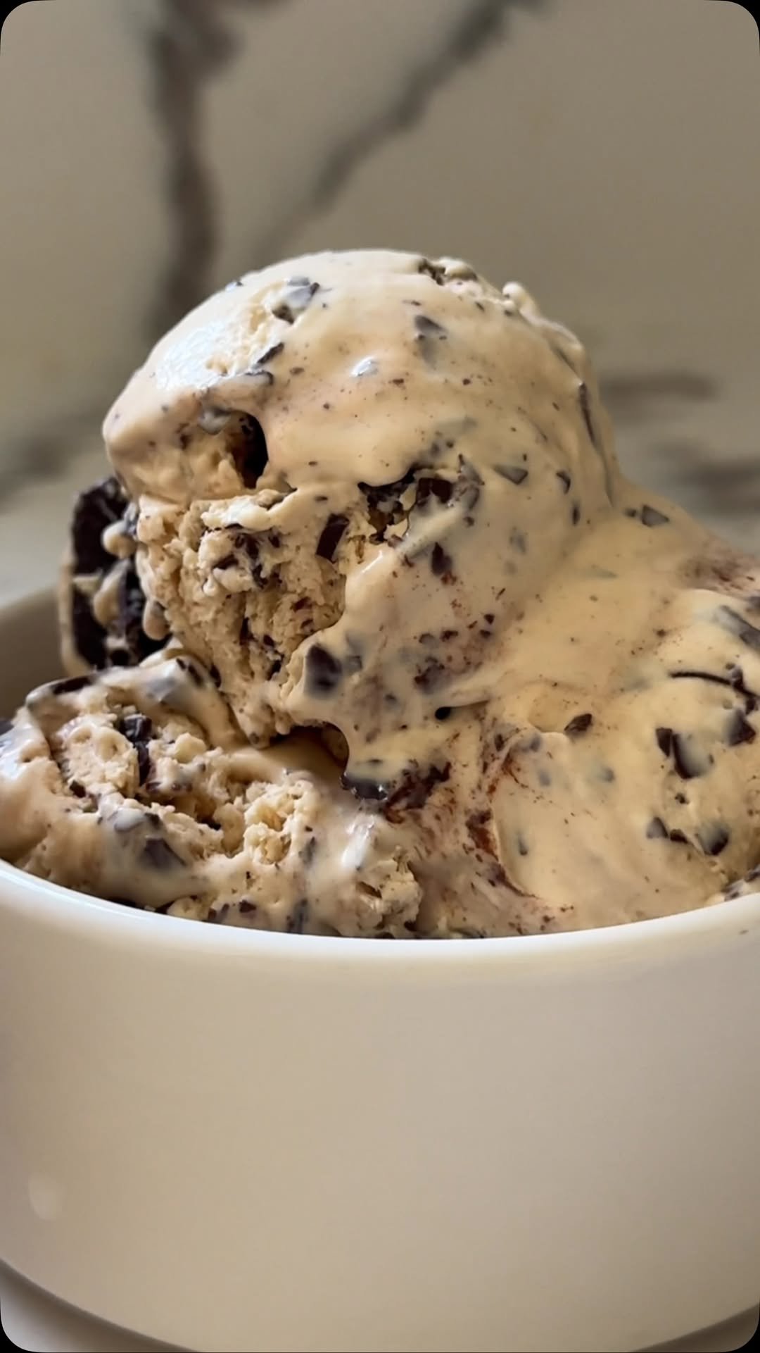 thepurplecupcake_ 게시물 이미지: Two words - coffee chip. That is it ☕️🍦🤤