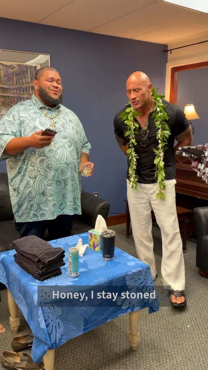 therock 게시물 이미지: A little pregame warmup with my USO...