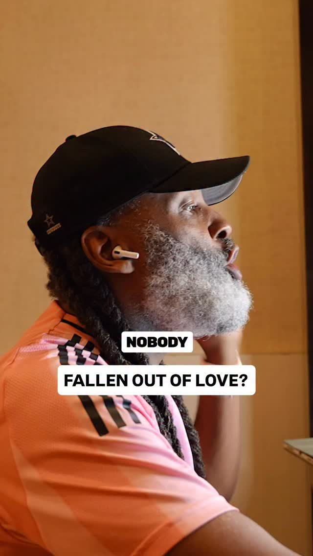 theshawnspeaks 게시물 이미지: Fallen out of love?