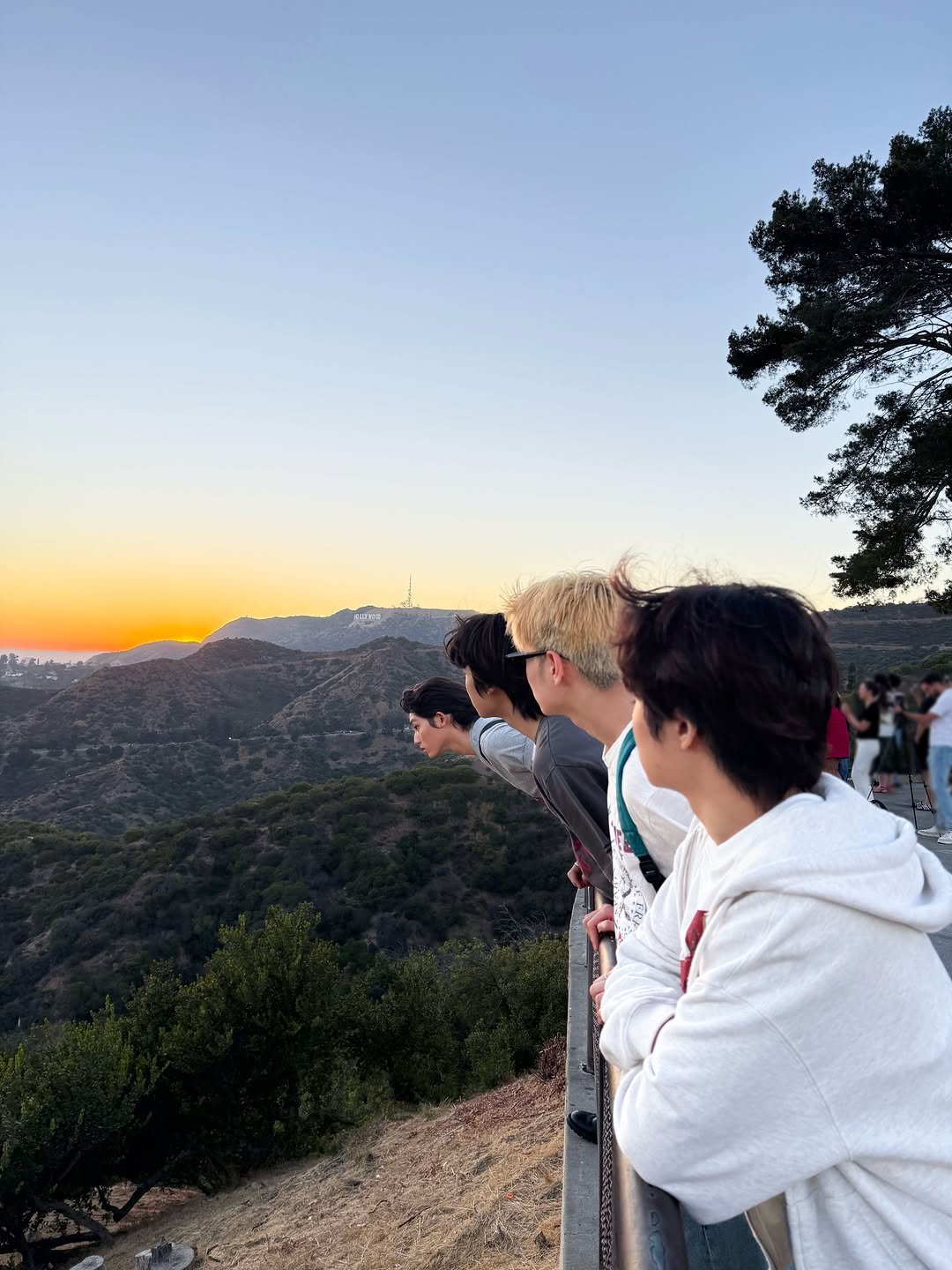 thewind.official 게시물 이미지: #WindArchive 

The Wind’s days in the U.S....