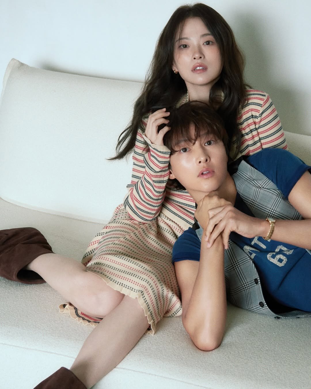 Photo shared by 천우희 on September 07, 2025 tagging @b_joeun, @ellekorea, @ahnjooyoung_, @l_yyseul, @ar_trendshoe, and @hi_songjoongki.