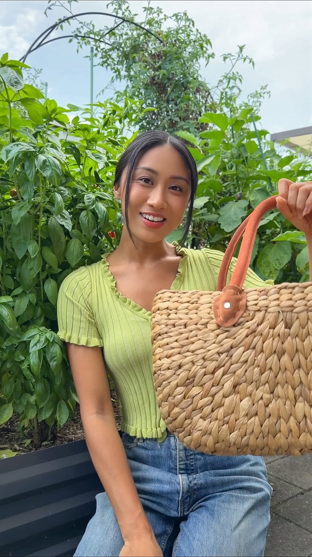 thrivingonplants 게시물 이미지: GARDEN HARVEST 🌿👩🏻‍🌾🧺 

Another big basket of...