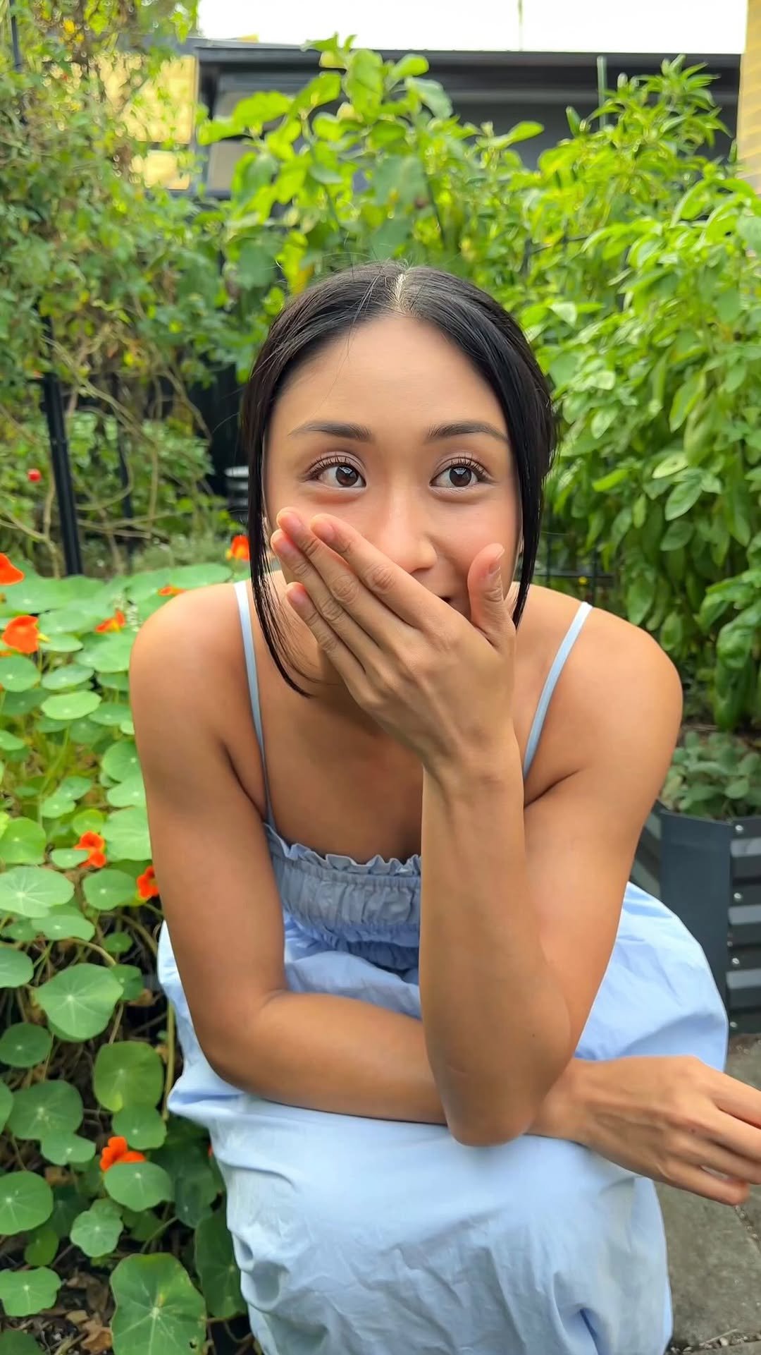 thrivingonplants 게시물 이미지: Our fav blue banded bee is back! 🐝🩵 Wearing...